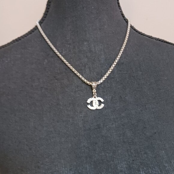 Handmade Crystal Pendant Necklace 18" Stainless Steel Chain, 0.75" Pend… - Picture 2 of 8